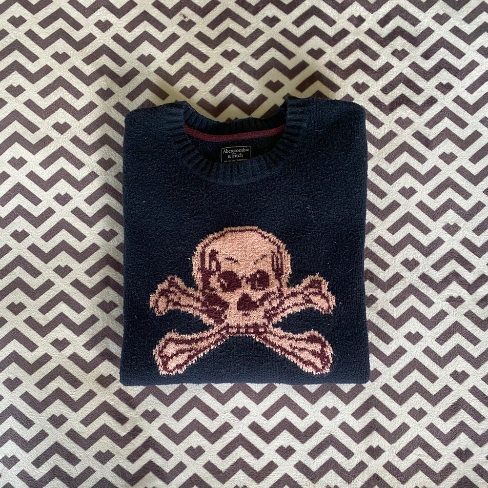 Abercrombie & Fitch Men’s Skull Sweater